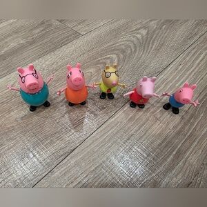 Peppa Pig Family and Friends Toy Set - 5 Figures